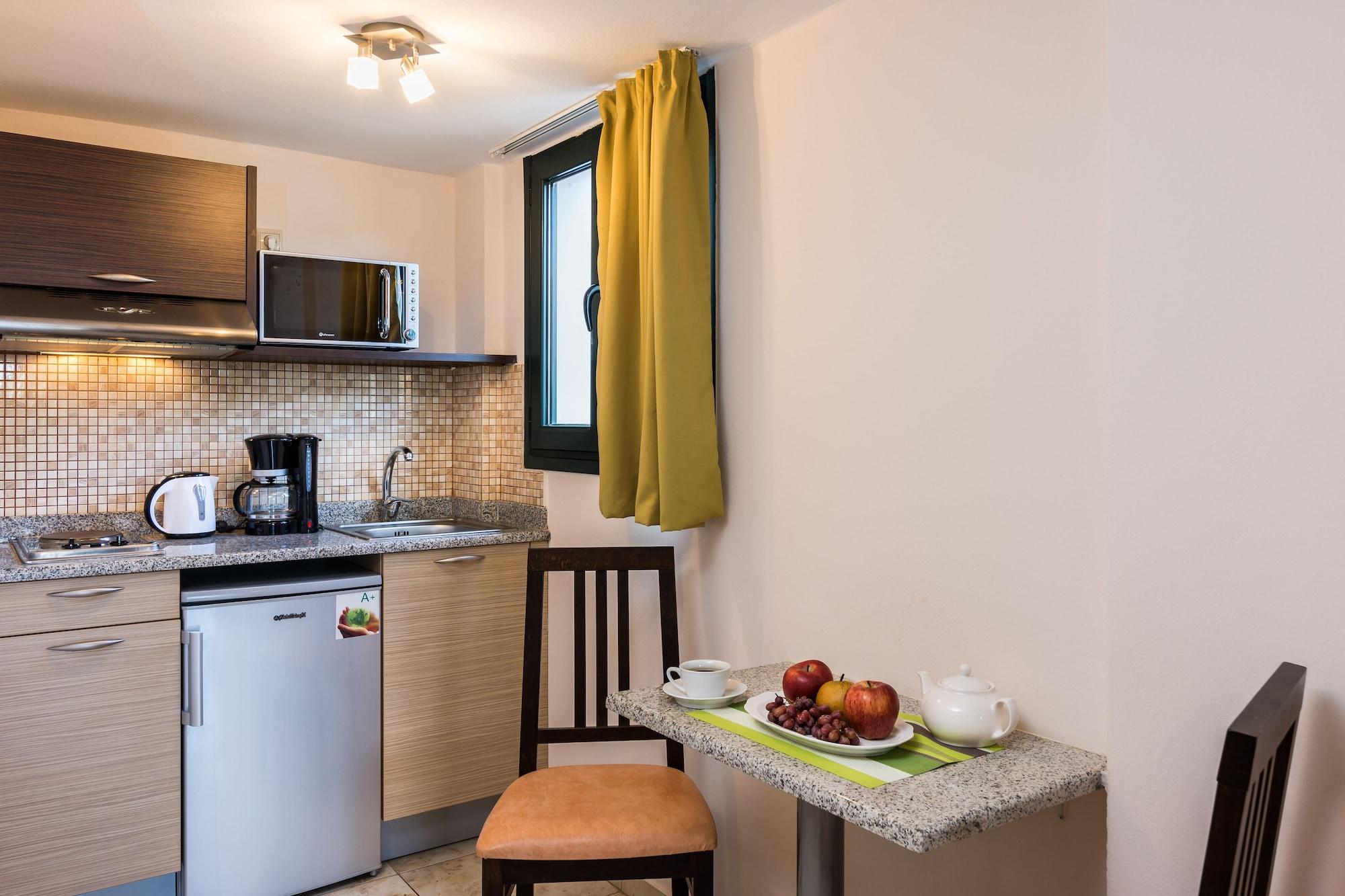 Pilot'S Villas Luxury Suites แอร์ซอนิสซอส ภายนอก รูปภาพ