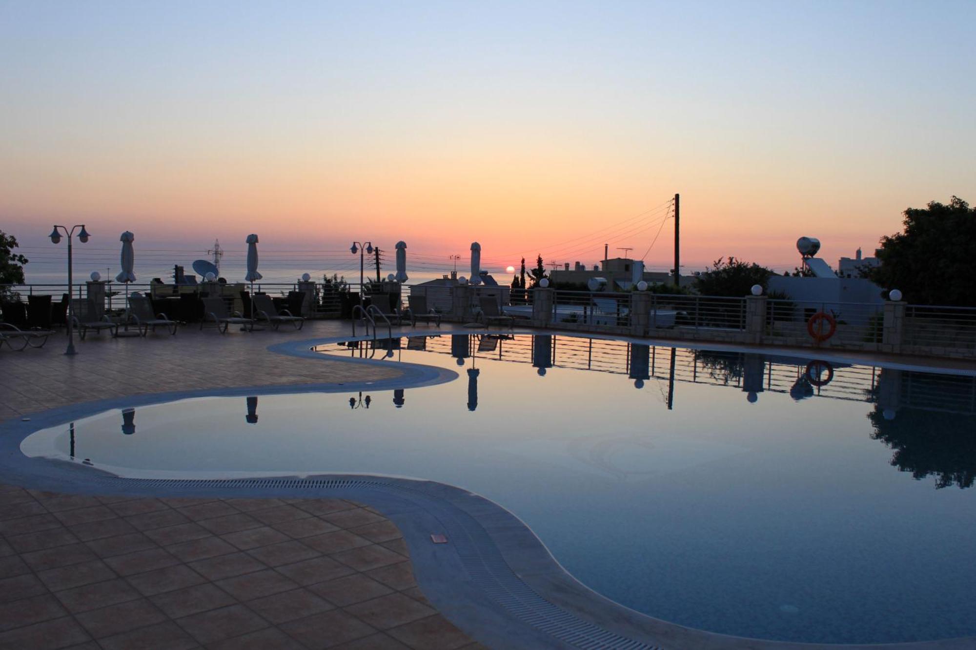 Pilot'S Villas Luxury Suites แอร์ซอนิสซอส ภายนอก รูปภาพ